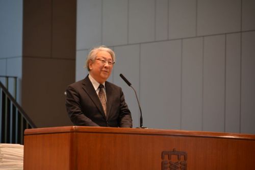 大瀧純一学長