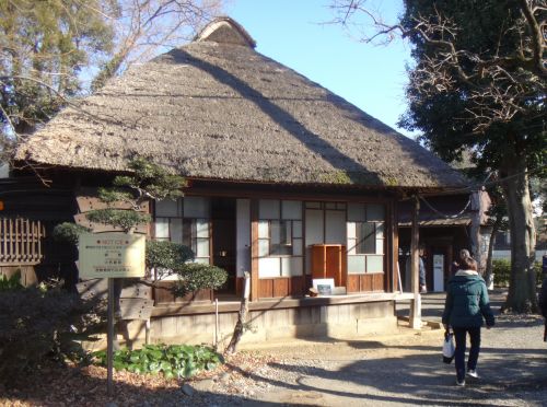 大沢の里で水車と古民家の見学も！