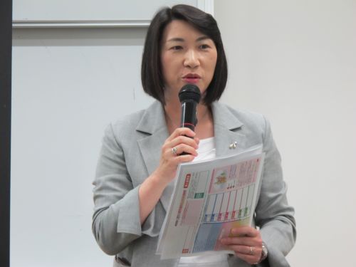 中島恵美子教授