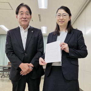 三鷹市認知症地域支援ネットワーク会議会長拝命の様子1