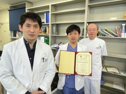 右より布川教授、市川助教、池添助教