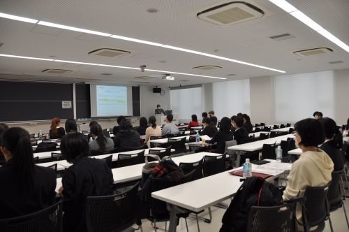 保健学部では入試説明会を実施