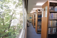 ４階　基礎医学図書