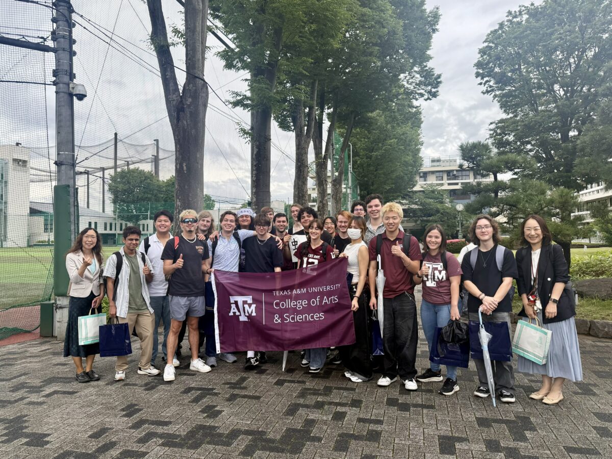 テキサスA&M大学生が国学院大学久我山と交流 | 外国語学部ニュース 