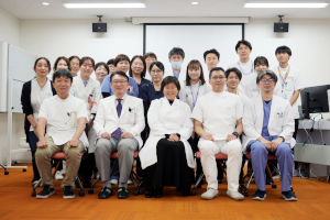 衣川清加教授訪問の様子1