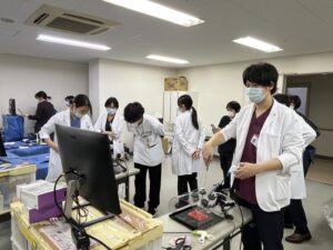 腹腔鏡トレーニングを行いました